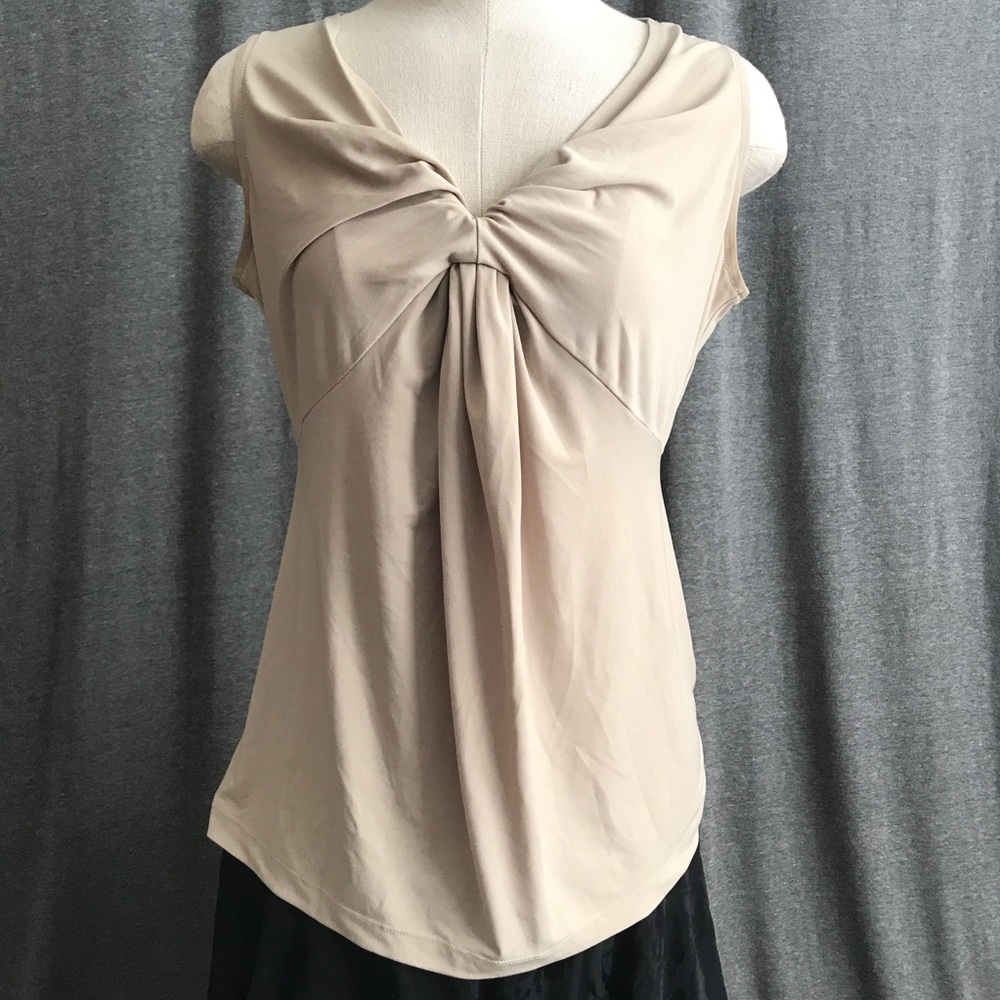 New York & Co Sleeveless Blouse
